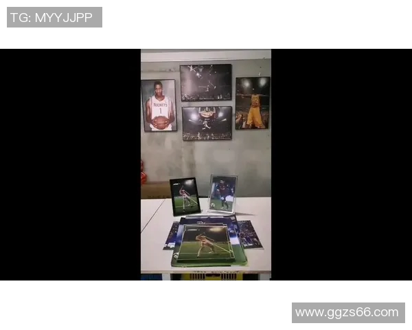 男生壁纸精选足球明星高清图集助你点燃热爱与激情